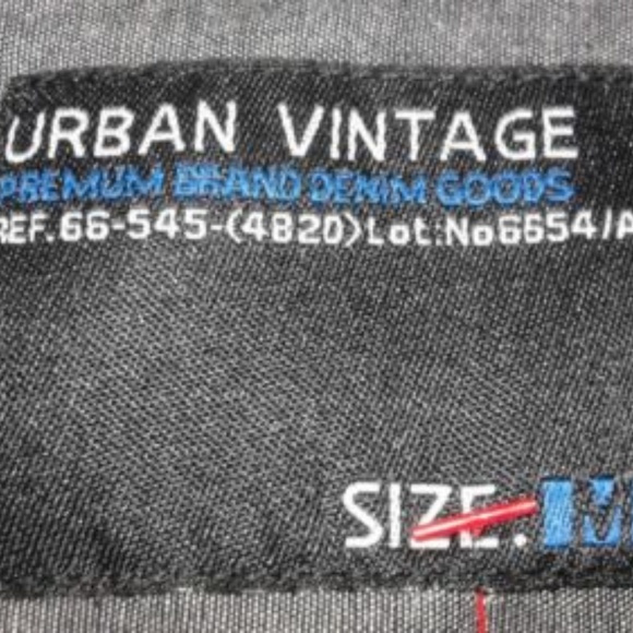 Urban Vintage Short Sleeved Button Down Shirt - Picture 5 of 6